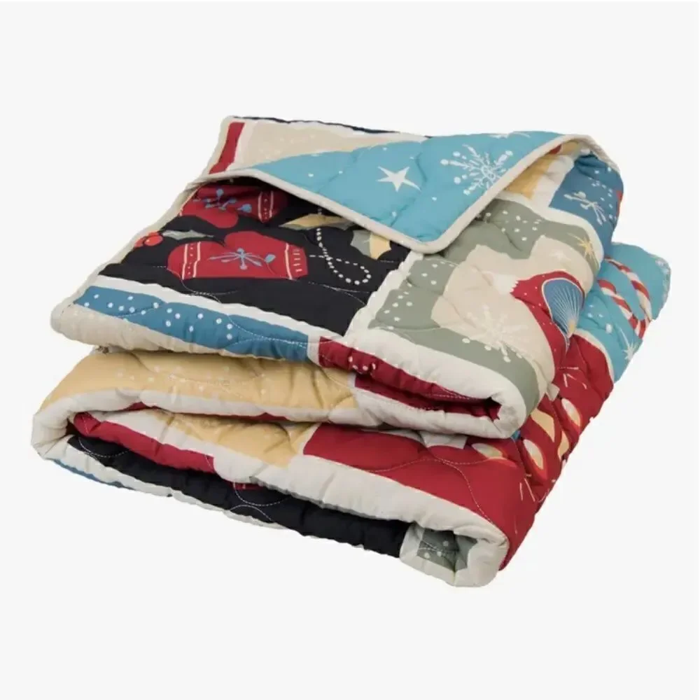 NEW! Merry Retro Christmas Printed Quilt Set Holidays Winter Wreath Joy